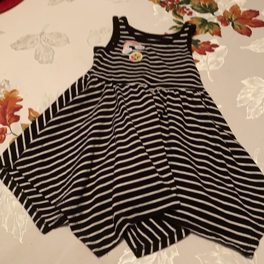 Children’s place  12-18 months